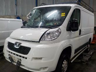 Uttjänta bilar auto Peugeot Boxer Boxer (U9) Van 2.2 HDi 110 Euro 5 (P22DTE(4HG)) [81kW]  (03-2011/12-20=
20) 2014/0