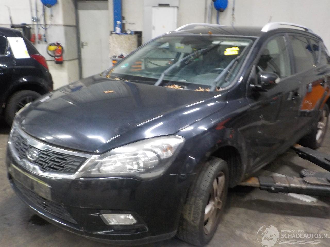 Kia Cee d Cee'd Sporty Wagon (EDF) Combi 1.6 CVVT 16V (G4FC) [92kW]  (06-2009/12=
-2012)