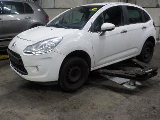 demontáž osobní automobily Citroën C3 C3 (SC) Hatchback 1.6 HDi 92 (DV6DTED(9HP)) [68kW]  (11-2009/09-2016) 2011