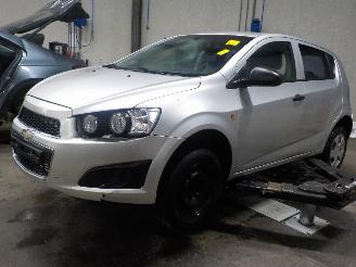 Sloopauto Chevrolet Aveo Aveo (300) Hatchback 1.2 16V (LDC) [63kW]  (03-2011/12-2015) 2012