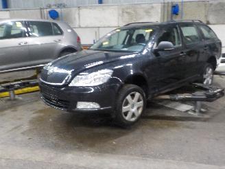 Uttjänta bilar auto Skoda Octavia Octavia Combi (1Z5) Combi 2.0 TDI 16V (CFHF) [81kW]  (03-2010/06-2013)= 2013/0