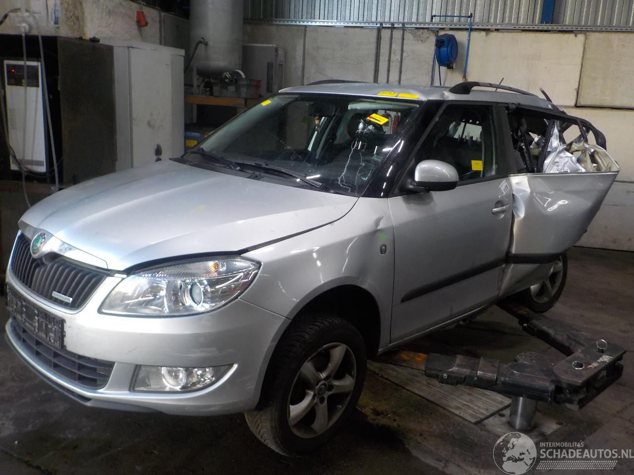 Skoda Fabia Fabia II Combi Combi 5-drs 1.2 TDI 12V Greenline (CFWA) [55kW]  (05-20=
10/12-2014)