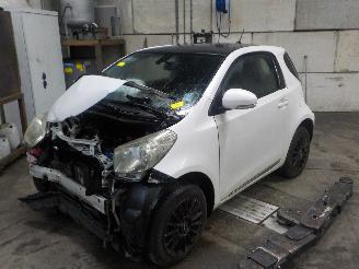 Sloopauto Toyota iQ iQ Hatchback 3-drs 1.0 12V VVT-i (1KR-FE) [50kW]  (01-2009/12-2015) 2009