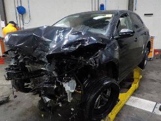 Auto da rottamare Volkswagen Polo Polo VI (AW1) Hatchback 5-drs 1.0 TSI 12V (DKLA) [70kW]  (06-2017/...)= 2018/12