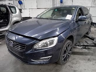 Sloopauto Volvo V-60 V60 I (FW/GW) 2.4 D6 20V Plug-in Hybrid AWD (D82PHEV) [158kW]  (06-201=
2/12-2015) 2018