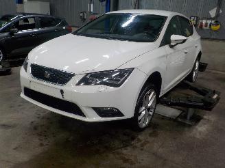 demontáž osobní automobily Seat Leon Leon (5FB) Hatchback 5-drs 2.0 TDI Ecomotive 16V (CKFC) [110kW]  (10-2=
012/08-2020) 2013/9