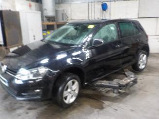 Dezmembrări autoturisme Volkswagen Golf Golf VII (AUA) Hatchback 1.6 TDI 16V (CLHA) [77kW]  (08-2012/03-2020) 2013