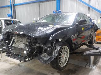Sloopauto Jaguar XE XE Sedan 2.0 D E-Performance 16V (204DTD(AJ20D4)) [120kW]  (03-2015/..=
=2E) 2018