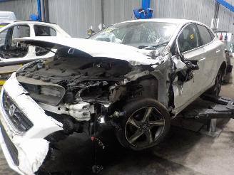 Sloopauto Volvo V-40 V40 (MV) 1.6 D2 (D4162T) [84kW]  (03-2012/12-2016) 2013