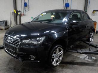 Démontage voiture Audi A1 A1 (8X1/8XK) Hatchback 3-drs 1.6 TDI 16V (CAYB) [66kW]  (03-2011/04-20=
15) 2011/8