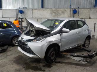 Sloopauto Toyota Aygo Aygo (B40) Hatchback 1.0 12V VVT-i (1KR-FE) [51kW]  (05-2014/06-2018) 2014