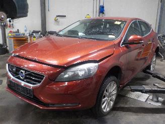 Sloopauto Volvo V-40 V40 (MV) Hatchback 5-drs 1.6 T3 GTDi 16V (B4164T3(Euro 5)) [110kW]  (0=
3-2012/12-2016) 2012/11