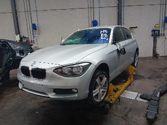 Autoverwertung BMW 1-serie 1 serie (F20) Hatchback 5-drs 114i 1.6 16V (N13-B16A) [75kW]  (07-2012=
/02-2015) 2013