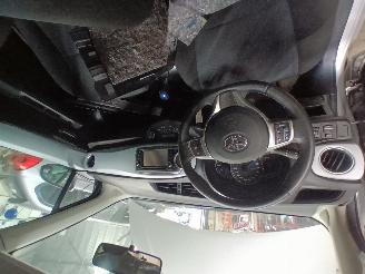 Toyota Yaris Yaris III (P13) Hatchback 1.5 16V Hybrid (1NZ-FXE) [74kW]  (03-2012/09=
-2020) picture 5