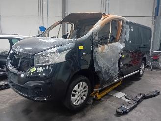 Sloop bestelwagen Renault Trafic Trafic (1FL/2FL/3FL/4FL) Van 1.6 dCi 140 Twin Turbo (R9M-450(R9M-A4)) =
[103kW]  (05-2014/...) 2016