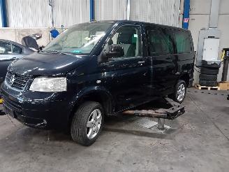 Purkuautot passenger cars Volkswagen Multivan Multivan T5 (7E/7HC/7HF/7HM) MPV 2.5 TDi (BNZ) [96kW]  (04-2003/11-200=
9) 2007