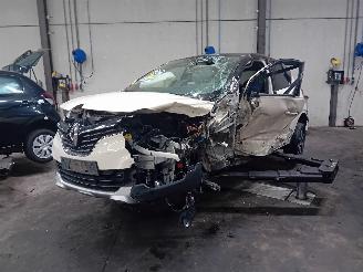 Uttjänta bilar auto Renault Captur Captur (2R) SUV 0.9 Energy TCE 12V (H4B-408(H4B-B4)) [66kW]  (06-2013/=
=2E..) 2018