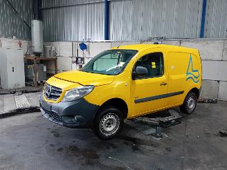 Coche siniestrado Mercedes Citan Citan (415.6) Van 1.5 108 CDI (OM607.951(K9K)) [55kW]  (11-2012/08-202=
1) 2015