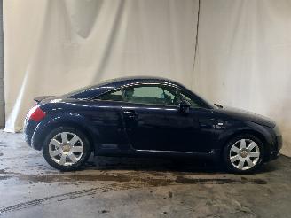 Audi TT TT (8N3) Coupé 1.8 20V Turbo (AUQ) [132kW]  (10-1998/10-2006) picture 7