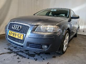 Schadeauto Audi A3 A3 Sportback (8PA) Hatchback 5-drs 2.0 FSI 16V (BLR) [110kW]  (09-2004=
/06-2008) 2005/9
