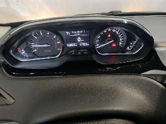 Peugeot 208 208 I (CA/CC/CK/CL) Hatchback 1.2 Vti 12V PureTech 82 (EB2F(HMZ)) [60k=
W]  (03-2012/12-2019) picture 21