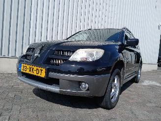 damaged passenger cars Mitsubishi Outlander Outlander (CU) SUV 2.0 16V 4x2 (4G63(16V)) [100kW]  (05-2003/10-2006) 2007/6