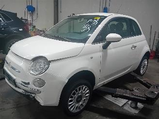 Coche siniestrado Fiat 500 500 (312) Hatchback 1.2 69 (169.A.4000(Euro 5)) [51kW]  (07-2007/...) 2009