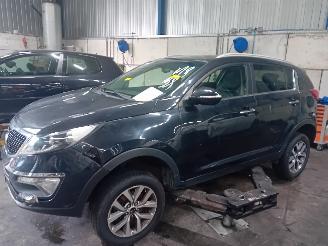 Sloopauto Kia Sportage Sportage (SL) Terreinwagen 1.7 CRDi 16V 4x2 (D4FD) [85kW]  (12-2010/02=
-2016) 2015