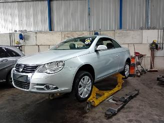 Coche siniestrado Volkswagen Eos Eos (1F7/F8) Cabrio 1.6 FSI 16V (BLF(Euro 4)) [85kW]  (06-2006/05-2008=
) 2007