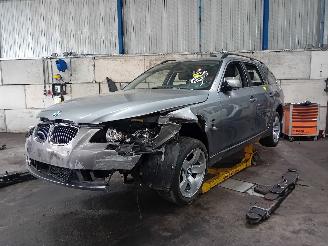Sloopauto BMW 5-serie 5 serie Touring (E61) Combi 523i 24V (N53-B25A) [140kW]  (01-2007/09-2=
010) 2007