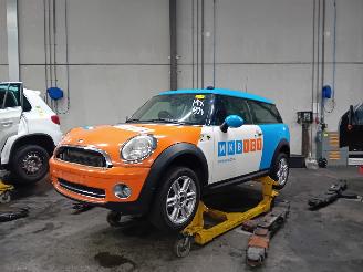 Sloopauto Mini Mini Clubman (R55) Combi 1.6 16V Cooper (N12-B16A) [88kW]  (10-2007/12-2013=
) 2009