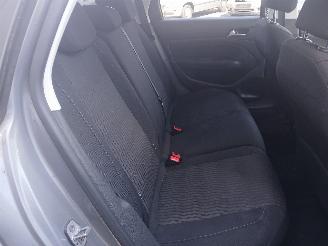 Peugeot 308 308 SW (L4/L9/LC/LJ/LR) Combi 5-drs 1.6 BlueHDi 120 (DV6FC(BHZ)) [88kW=
]  (03-2014/12-2021) picture 7