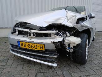 skadebil auto Volkswagen Polo Polo VI (AW1) Hatchback 5-drs 1.0 TSI 12V (CHZL) [70kW]  (06-2017/...)= 2018/1