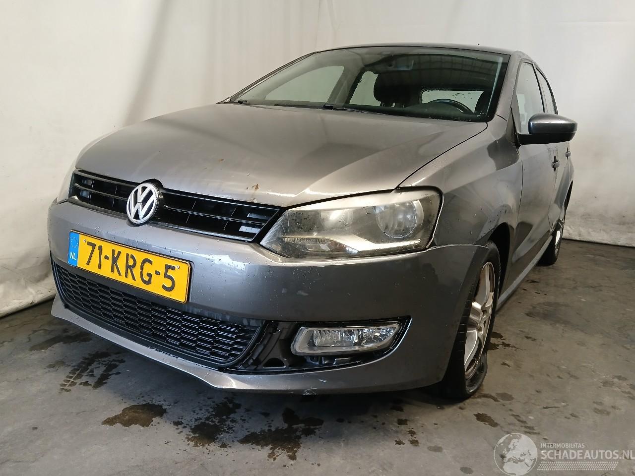 Volkswagen Polo Polo V (6R) Hatchback 1.2 12V BlueMotion Technology (CGPA(Euro 5)) [51=
kW]  (06-2009/05-2014)