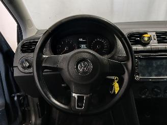 Volkswagen Polo Polo V (6R) Hatchback 1.2 12V BlueMotion Technology (CGPA(Euro 5)) [51=
kW]  (06-2009/05-2014) picture 22