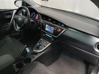 Toyota Auris Auris Touring Sports (E18) Combi 1.8 16V Hybrid (2ZRFXE) [100kW]  (07-=
2013/12-2018) picture 9