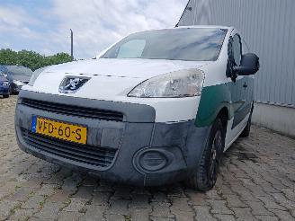damaged passenger cars Peugeot Partner Partner (GC/GF/GG/GJ/GK) Van 1.6 (TU5JP4B(NFR)) [66kW]  (04-2008/02-20=
12) 2009/3