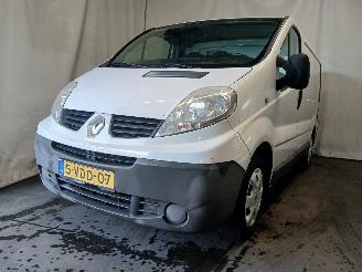 Schadeauto Renault Trafic Trafic New (FL) Van 2.0 dCi 16V 90 (M9R-780) [66kW]  (08-2006/06-2014)= 2009/6