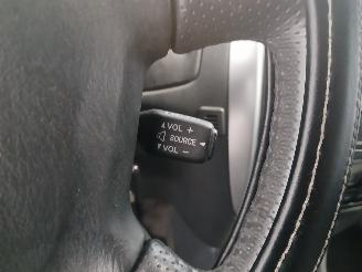 Mazda Premacy Premacy MPV 2.0 16V (FS7G) [96kW]  (11-2001/03-2005) picture 17