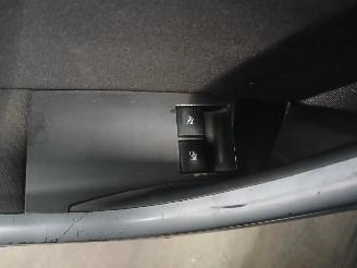 Opel Astra Astra J Sports Tourer (PD8/PE8/PF8) Combi 1.7 CDTi 16V (A17DTE(Euro 5)=
) [81kW]  (10-2010/10-2015) picture 12
