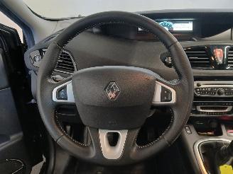 Renault Scenic Grand Scénic III (JZ) MPV 1.4 16V TCe 130 (H4J-700(H4J-A7)) [96kW]  =
(02-2009/12-2016) picture 20
