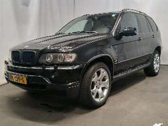BMW X5 X5 (E53) SUV 4.4 V8 32V (M62-B44(448S2)) [210kW]  (01-2000/09-2003) picture 3