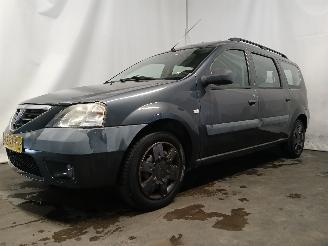 Dacia Logan Logan MCV (KS) Combi 1.6 16V (K4M-697) [77kW]  (02-2007/05-2013) picture 3
