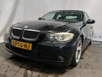 Avarii autoturisme BMW 3-serie 3 serie (E90) Sedan 318i 16V (N46-B20B) [95kW]  (09-2005/08-2007) 2006/3