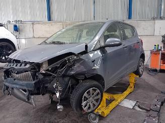 Sloopauto Hyundai I-10 i10 (B5) Hatchback 1.0 12V (G3LA) [49kW]  (08-2013/06-2020) 2016