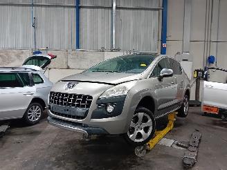 Coche siniestrado Peugeot 3008 3008 I (0U/HU) MPV 1.6 16V THP 155 (EP6CDT(5FV)) [115kW]  (06-2009/08-=
2016) 2010