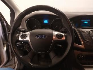 Ford Focus Focus 3 Hatchback 1.6 Ti-VCT 16V 125 (PNDA) [92kW]  (07-2010/05-2018) picture 15