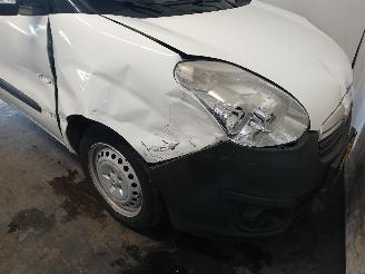 Opel Combo Combo Van 1.3 CDTI 16V (330.A.1000) [70kW]  (03-2016/12-2018) picture 26
