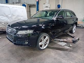 Vrakbiler auto Audi A4 A4 Avant (B8) Combi 2.0 TDI 16V (CAGA) [105kW]  (04-2008/12-2015) 2008/12