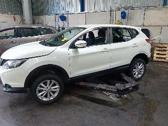 rozbiórka samochody osobowe Nissan Qashqai Qashqai (J11) SUV 1.2 DIG-T 16V (HRA2DDT) [85kW]  (11-2013/...) 2016